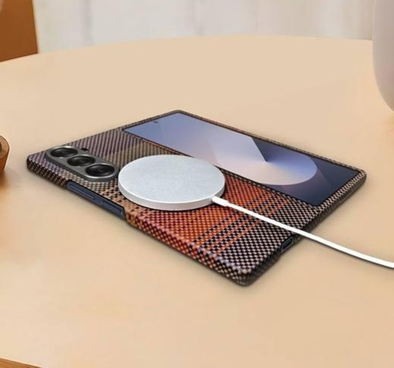 Pouzdro pro Samsung Galaxy Z Fold6 5G - magnetické aramidové vlákno, oranžové
