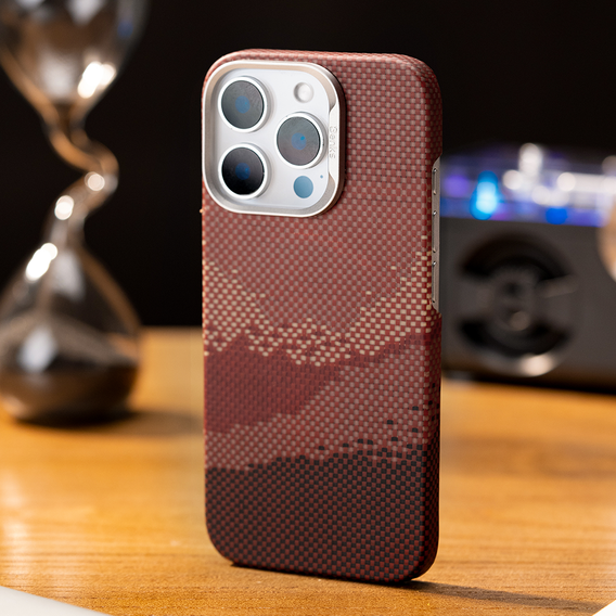 Pouzdro Benks Magnetic Golden Tide Kevlar 600D pro iPhone 16 Pro Max