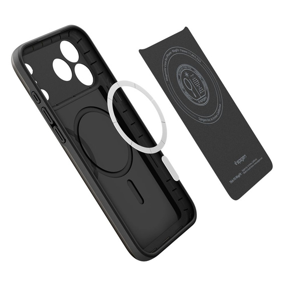 Pouzdro Spigen pro iPhone 17 Pro Max, Thin Fit MagSafe, černé