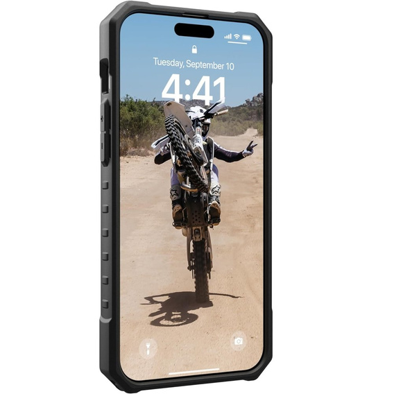 Pouzdro Urban Armor Gear pro iPhone 15 Pro Max, Pathfinder MagSafe, černé