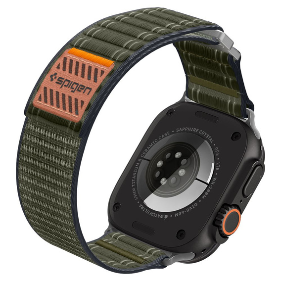 Řemínek Spigen WBF0 Band pro Apple Watch 8/9/10/11/SE/Ultra 1/2 (44/45/46/49 mm)